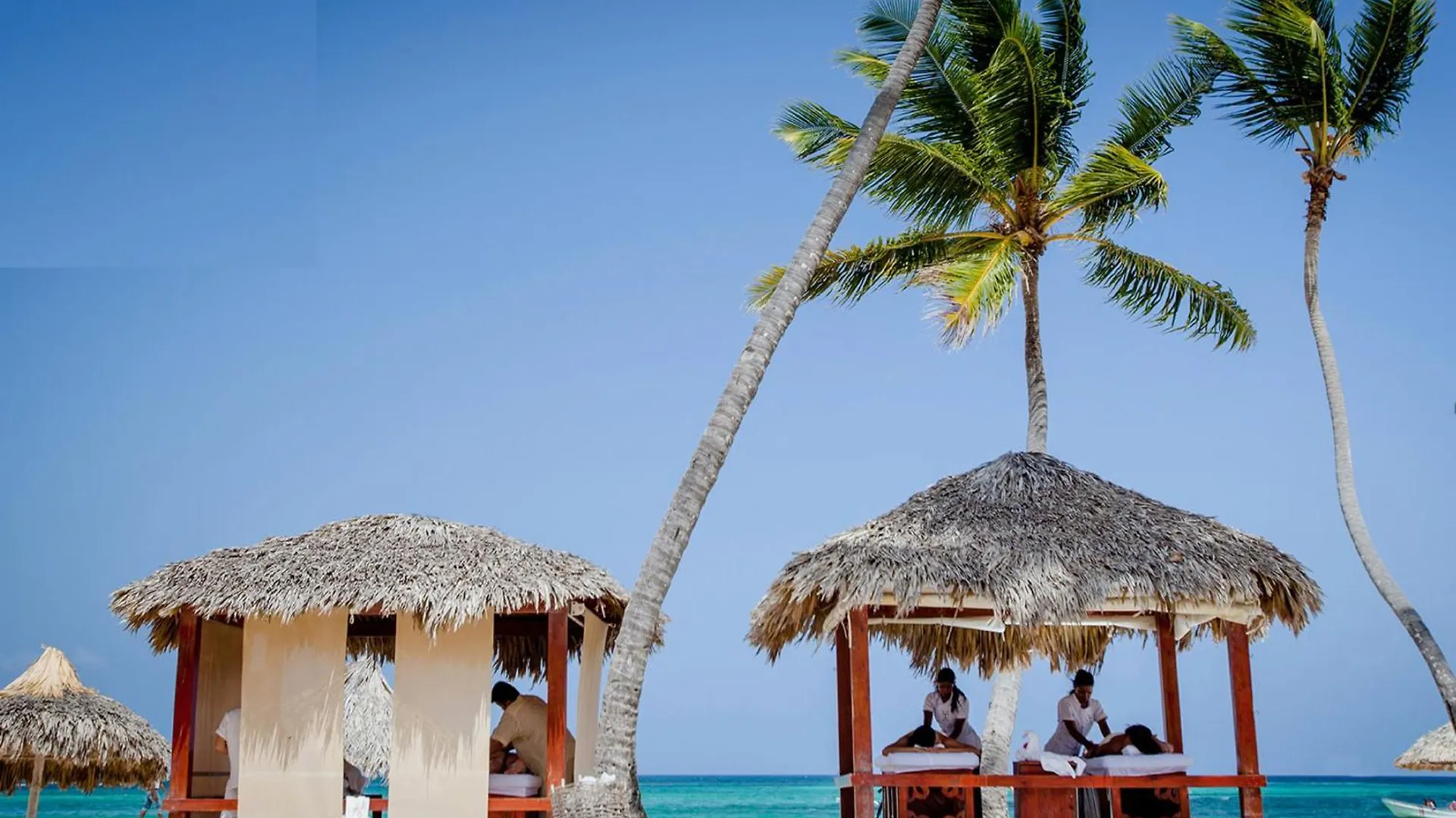 מלון דירות פונטה קאנה Aventura Studios And Suites - Los Corales Beach - Good Location With Many Restaurants