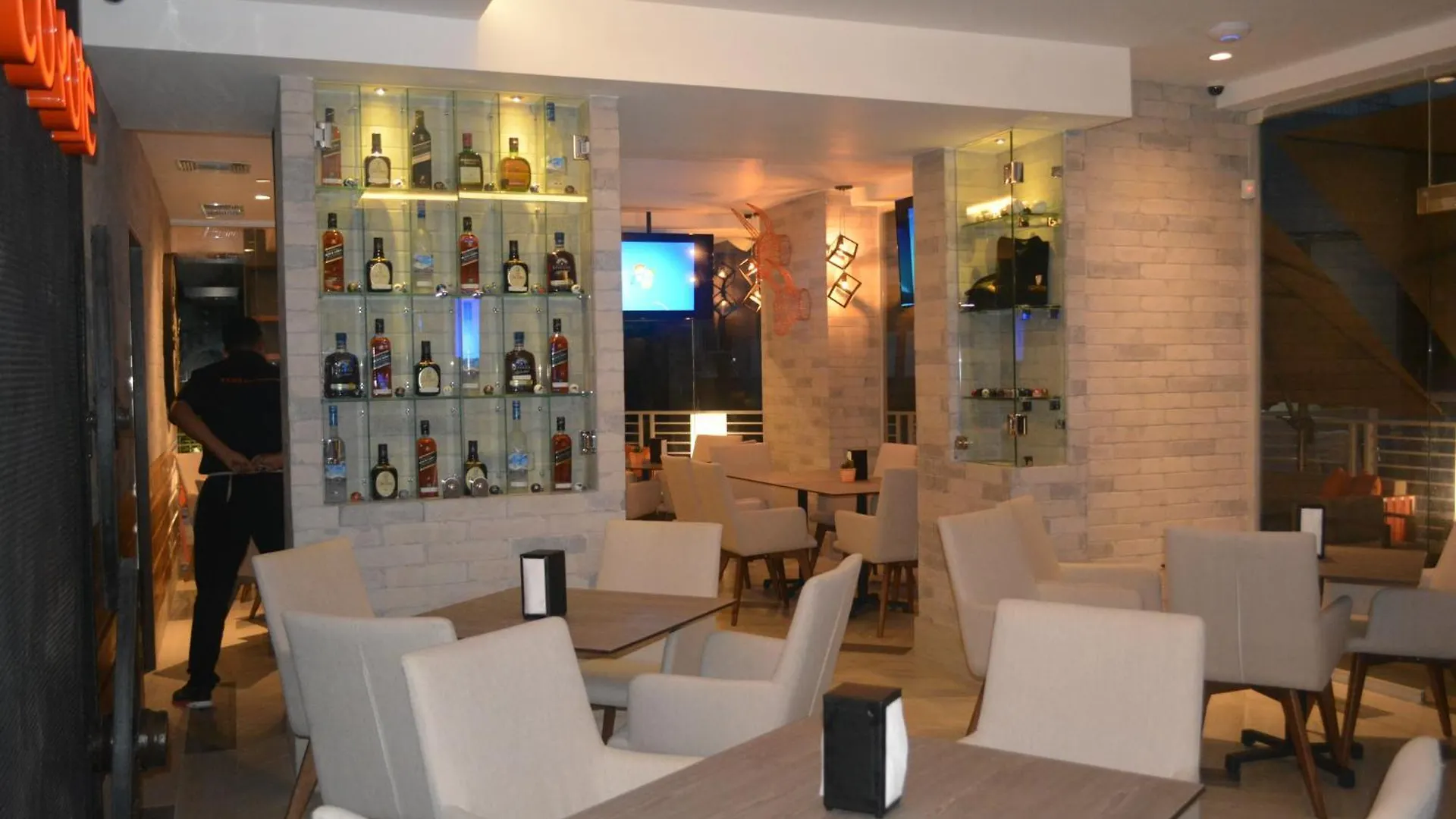 מלון דירות פונטה קאנה Aventura Studios And Suites - Los Corales Beach - Good Location With Many Restaurants